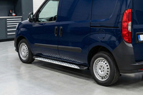 Opel Combo 2012-2018 гг. Боковые Подножки Shining V1 (2 шт., Алюминий) фото 1