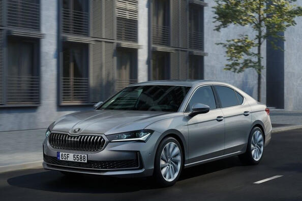 Skoda Superb: обзор четвертого поколения модели