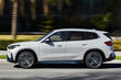 Обзор компактного электрокросовера BMW iX1 фото 3