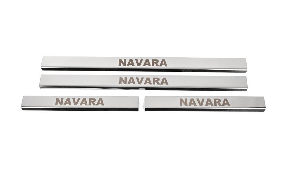 Nissan Navara 2006-2015 гг. Накладки на Пороги (4 шт, Нержавейка) Image