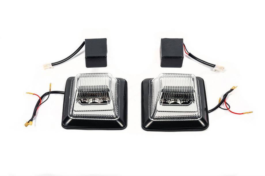 Mercedes G class W463 1990-2018 гг. Поворотники OEM Clear Design (2 шт) Image