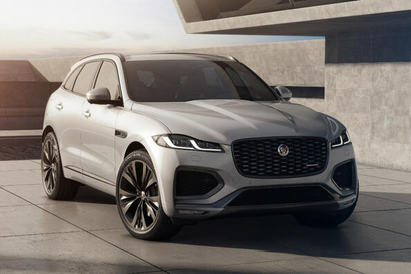 Обновлен Jaguar F-Pace: обзор британского кроссовера