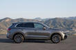 Volkswagen Touareg: обновленный кроссовер стал еще более совершенным фото 2