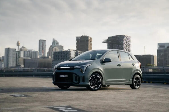 KIA Picanto: обзор обновленного городского хэтчбека