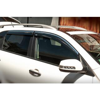 Kia Sorento XM 2009-2014гг. Ветровики с хромом Niken