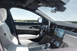 Премиальный седан Jaguar XF: роскошь в деталях фото 6