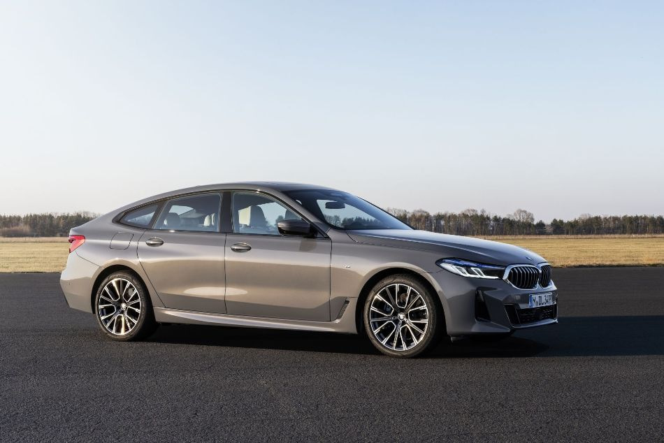 Обзор высокотехнологичного лифтбека BMW 6 Series Gran Turismo