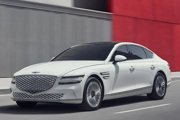Обзор седана Genesis G80 Electrified: роскошь на электротяге фото 1