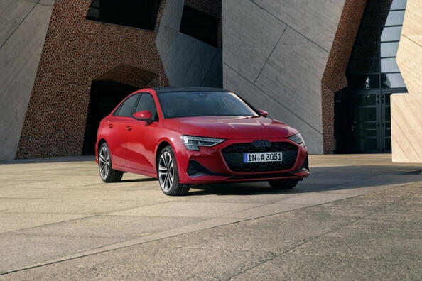 Обновленный Audi A3 Sedan 2024: эволюция стиля и технологий фото 1