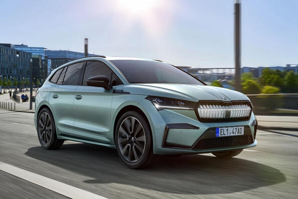 Skoda Enyaq iV: чешский электрокроссовер покоряет пространства