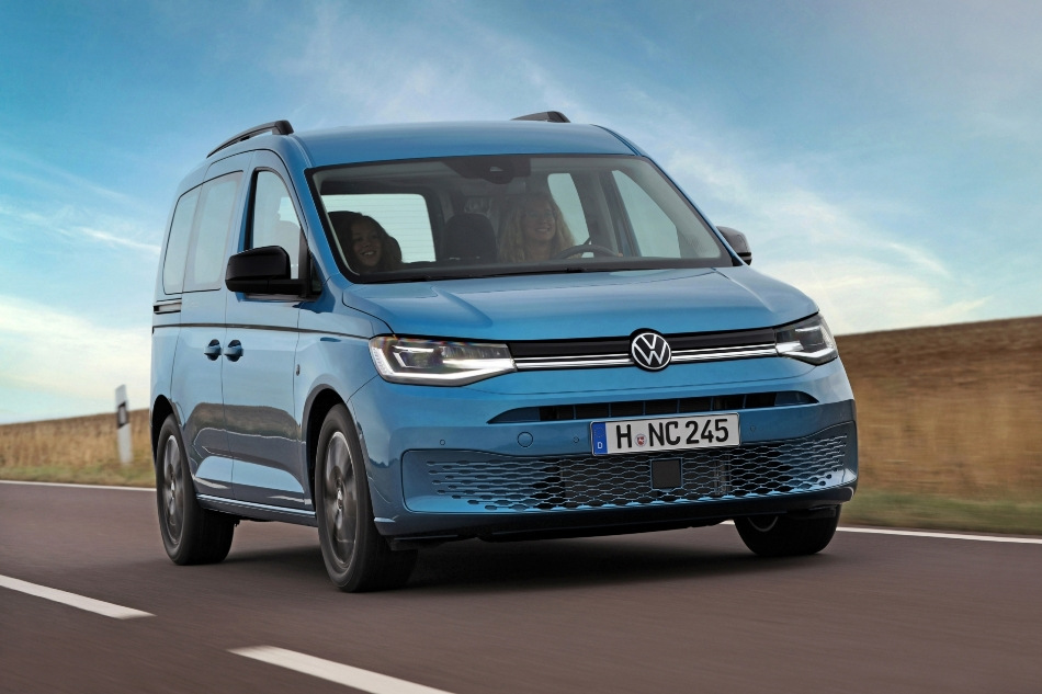 Обзор Volkswagen Caddy Kombi: универсальный помощник для семьи и бизнеса
