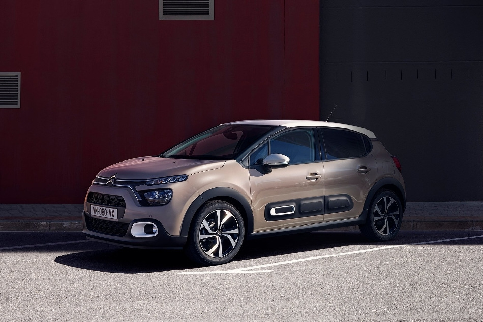 Обзор обновленного городского хэтчбека Citroen C3
