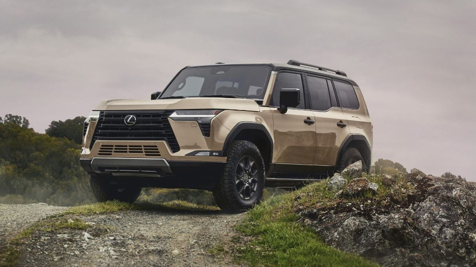 Lexus GX 2023: новое поколение внедорожника класса люкс
