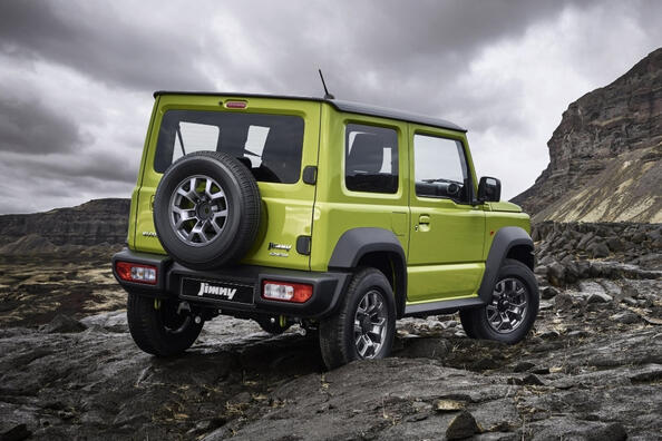 Легендарный внедорожник Suzuki Jimny IV поколения фото 3