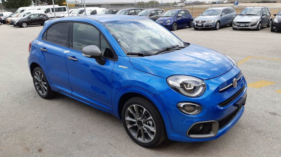 Обзор рестайлинговой версии кроссовера Fiat 500X