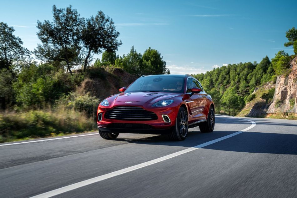 Обзор британского спорт-кроссовера Aston Martin DBX