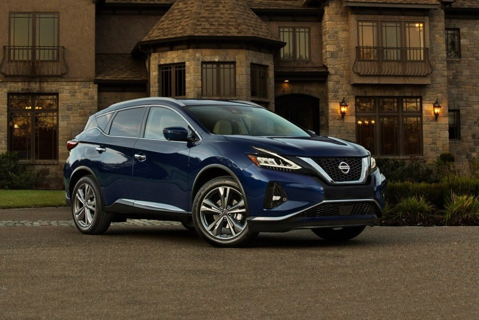 Обзор стильного и комфортного кроссовера Nissan Murano