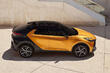 Toyota C-HR 2023: обзор второго поколения фото 4