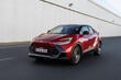 Toyota C-HR 2023: обзор второго поколения фото 1