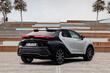Toyota C-HR 2023: обзор второго поколения фото 3