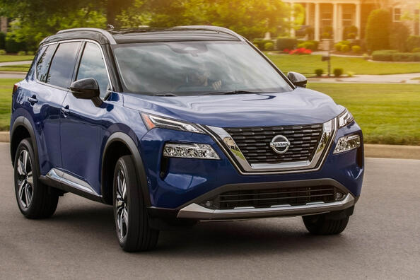 Кроссовер Nissan Rogue: обзор третьего поколения