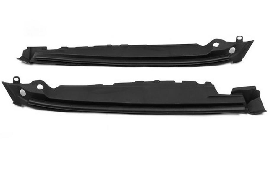 Toyota Land Cruiser 200 2007-2021 гг. Пластик под капот для крыльев (2016+) Image