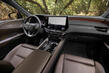 Обзор Lexus RX пятого поколения 2022 года фото 4