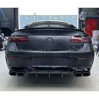 Задний диффузор Black с насадками Black (Дизайн AMG63)
