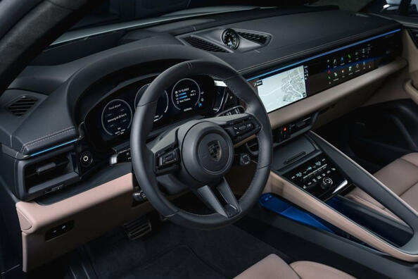 Porsche Macan Electric 2024: новое поколение кроссовера фото 6