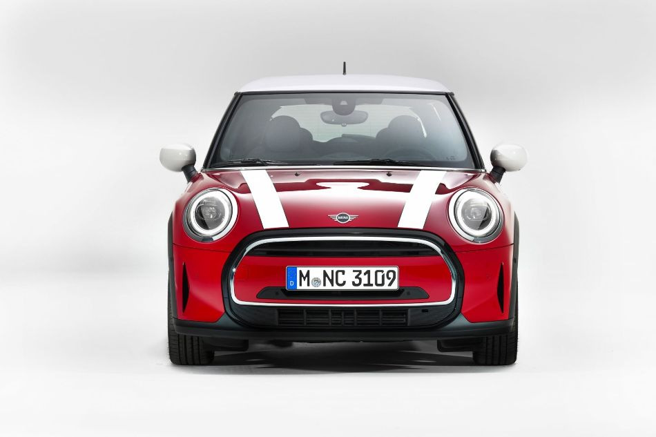 Обзор MINI Hatchback 3D: рестайлинг III поколения