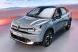 Обзор электрического хэтчбека Citroen e-C4 2024 фото 2