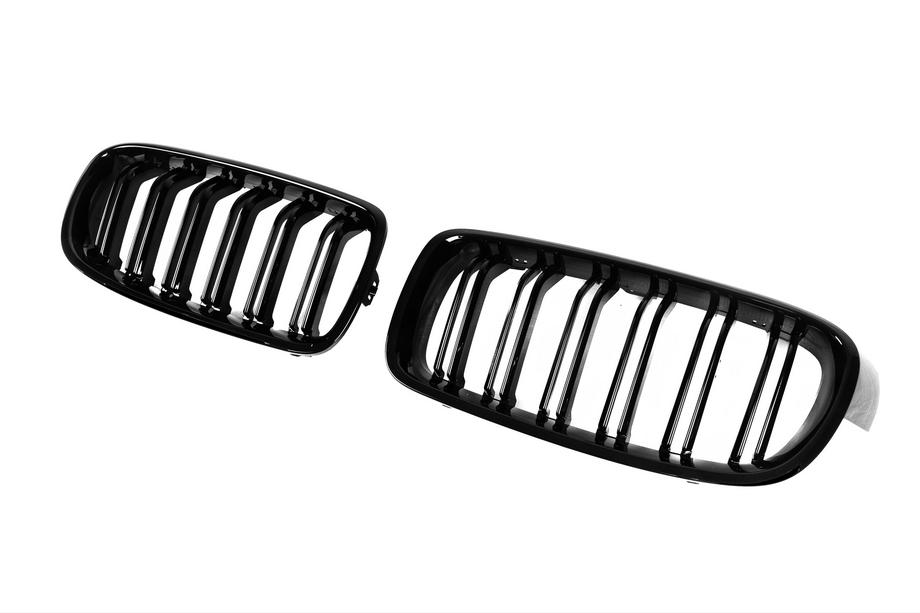 BMW 3 серия F30/F31 2012-2019 гг. Ноздри M-Look (Черный Глянец) Фото 4