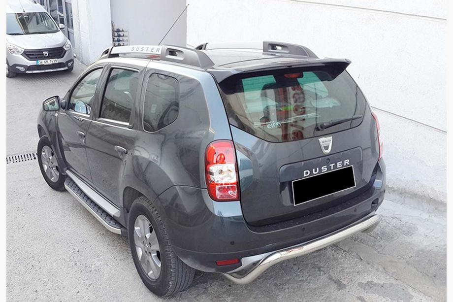 Dacia Duster 2008-2018 гг. Спойлер DPT (Черный Глянец) Image