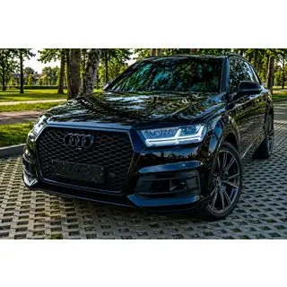 Передняя решётка радиатора в стиле RSQ7 (2015-2019, чёрная) фото 4