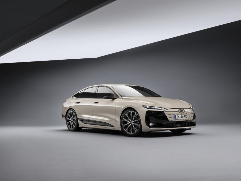 Audi A6 e-tron Sportback: обзор лифтбека