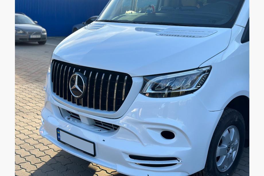 Mercedes Sprinter W907/W910 2018- гг. Передние фары LED (Оригинал 2025, Комплект 2 шт) Image