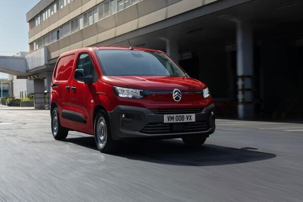 Citroen e-Berlingo Van: обзор электрического фургона