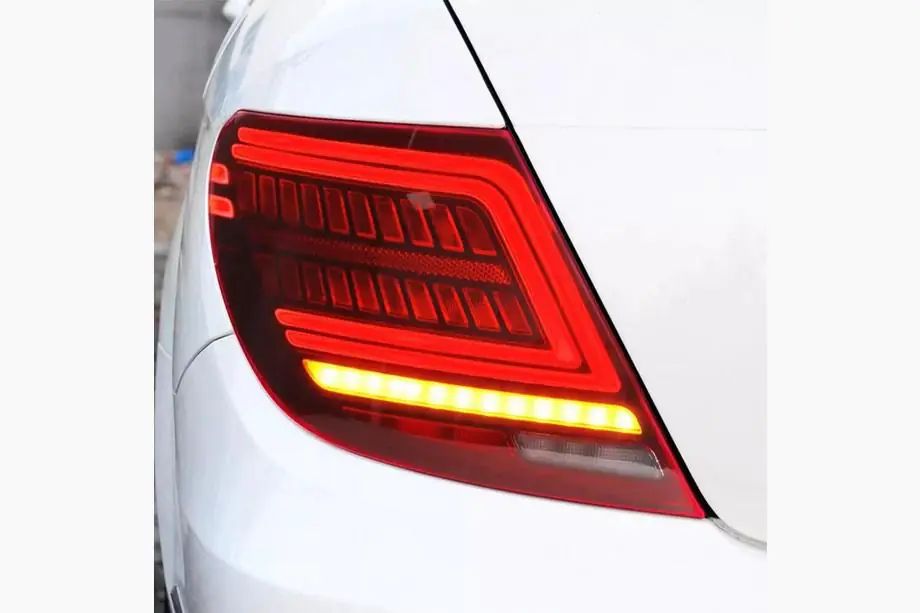 Mercedes C-class W204 2007-2015 гг. Задние Фонари LED V2 (2 шт) Image