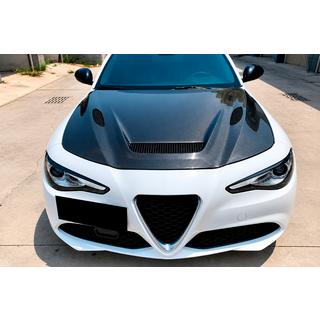 Капот V1 (Карбон) Alfa Romeo Giulia 2016-2022 гг. фото 2