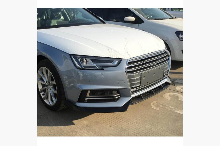 Audi A4 B9 2015-2024 гг. Накладка переднего бампера Lip V5 (для S-Line Sedan 2015-2019, Карбон) Фото 3
