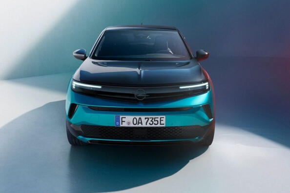 Opel Mokka Electric и Mokka-e: обзор, характеристики, рестайлинг 2024 и версия GSE фото 1