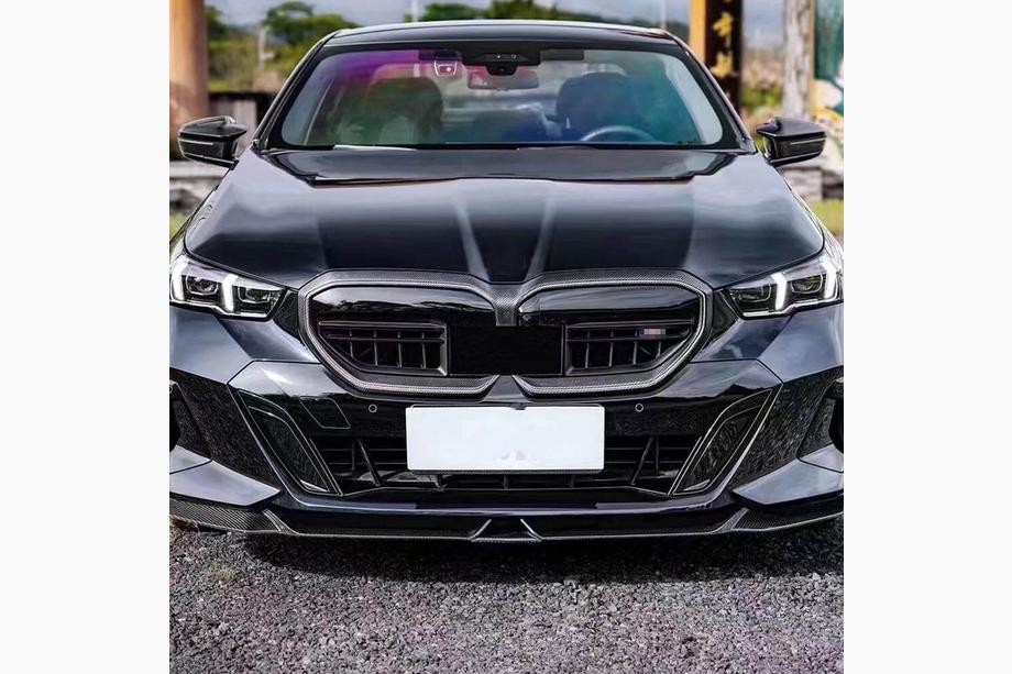 BMW 5/i5 серия G60/G60E/G61 2023- гг. Ноздри (Карбон) Фото 2