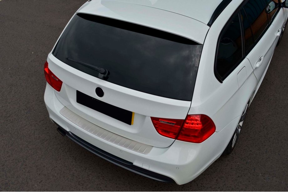 BMW 3 серия E90/E91 2005-2011 гг. Накладка на задний бампер нержавейка (2006-2008, SW) Image