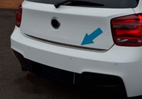 BMW 1 серия F20/F21 2011-2019 гг. Накладка на багажник нержавейка фото 3