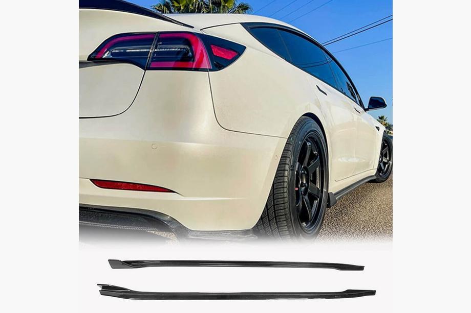 Tesla Model 3 2017- гг. Карбоновые накладки на пороги V2 (2016-2022) Фото 1