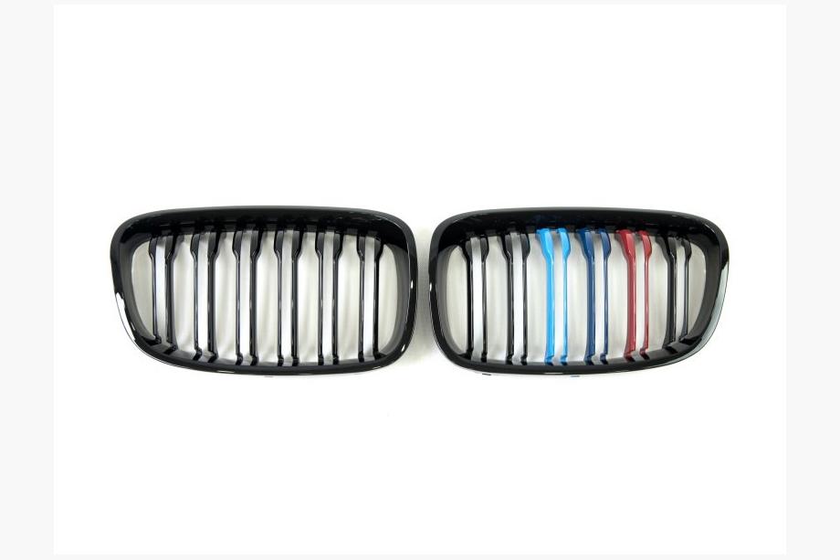 BMW 1 серия F20/F21 2011-2019 гг. Ноздри M-Look (2011-2014, M-Color) Фото 2