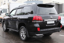 Toyota Land Cruiser 200 2007-2021 гг. Задние оригинальные брызговики 2012-2015 (2 шт, для обвеса) фото 1