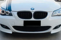 BMW 5 серия E60/E61 2003-2010 гг. Ноздри M-Look (черный матовый) фото 1