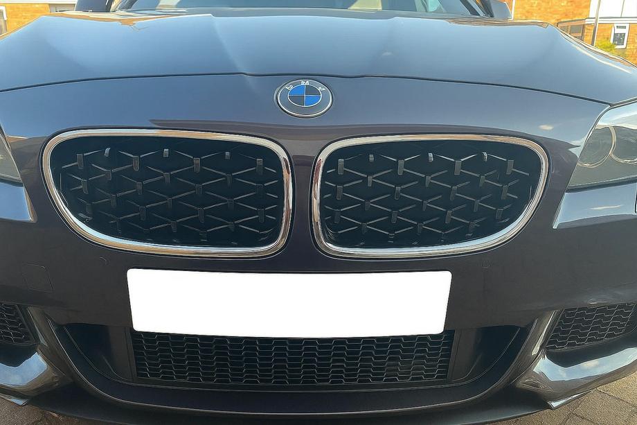 BMW 5 серия F10/F11 2010–2016 гг. Ноздри Diamond Black с хромированной окантовкой Фото 1