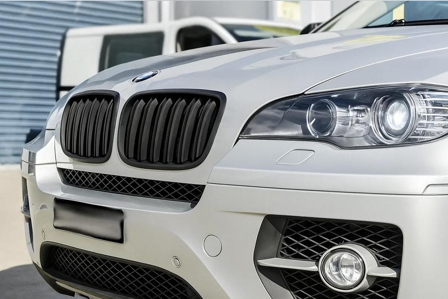BMW X5 E70 2007-2013 гг. Ноздри M-Look (черный матовый) Image